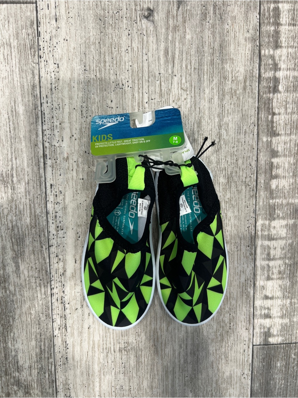 Speedo Neon Green & Black Kids Water Slip-Ons Size M (7-8)